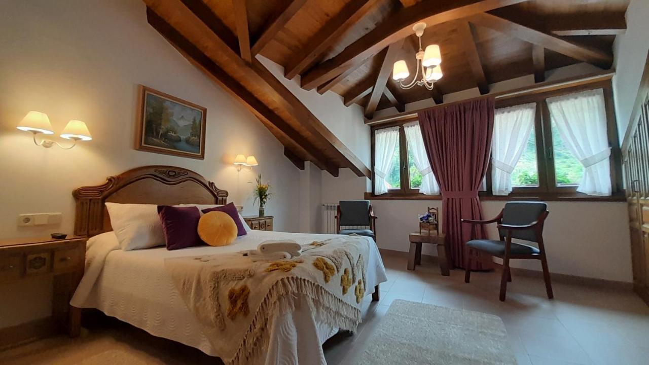 Apartamentos El Haya Cosgaya Buitenkant foto