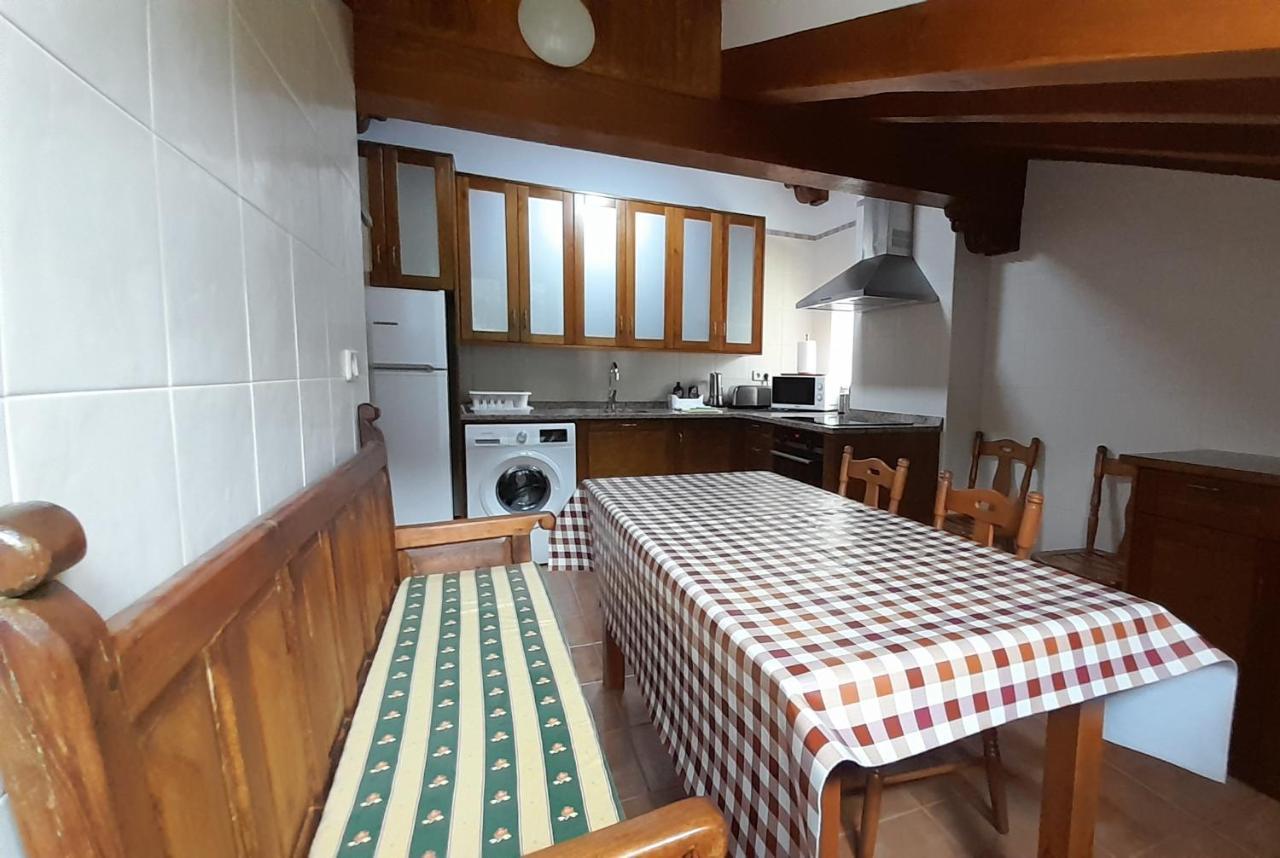 Apartamentos El Haya Cosgaya Buitenkant foto