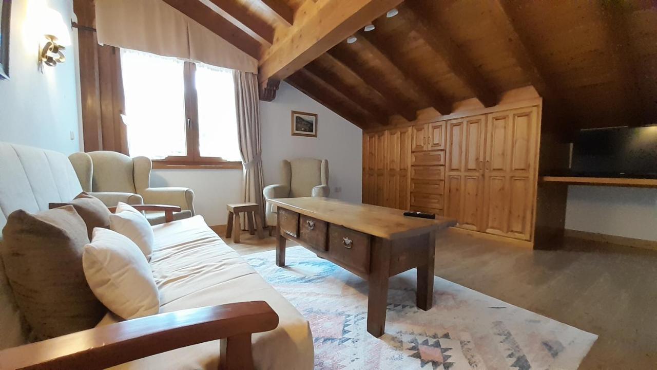 Apartamentos El Haya Cosgaya Buitenkant foto